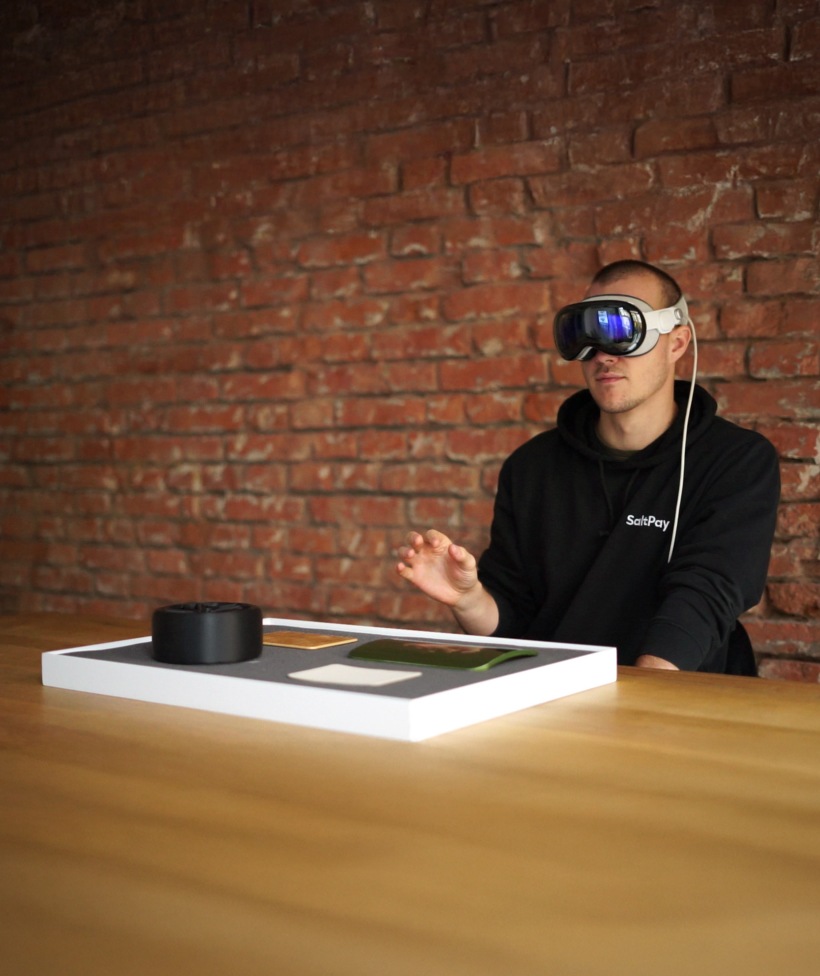 VR Experience • Bentley