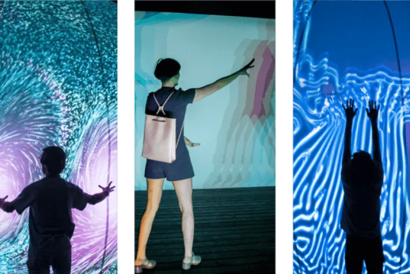AI Smart Mirror • Interactive Screens