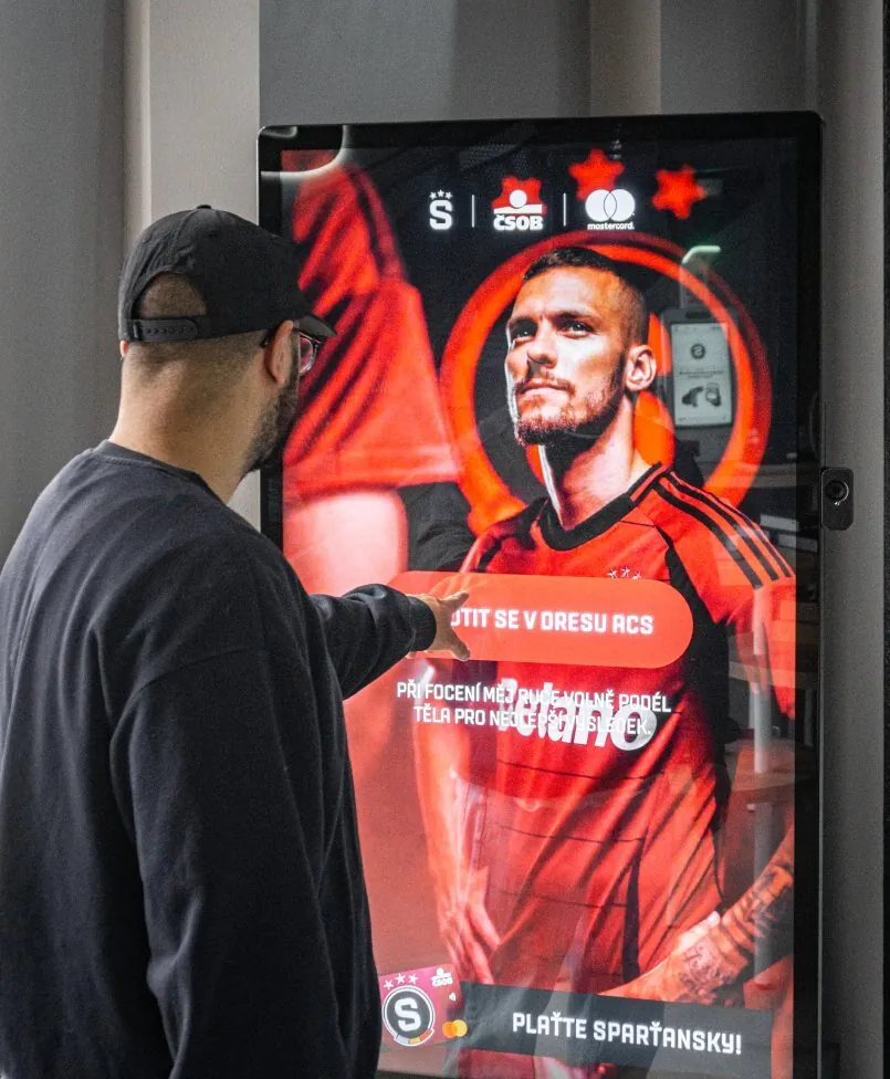 AI Mirror • Footballmania